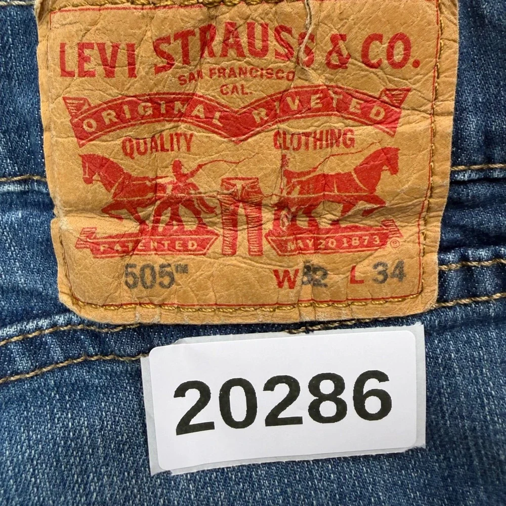 Levis no stains